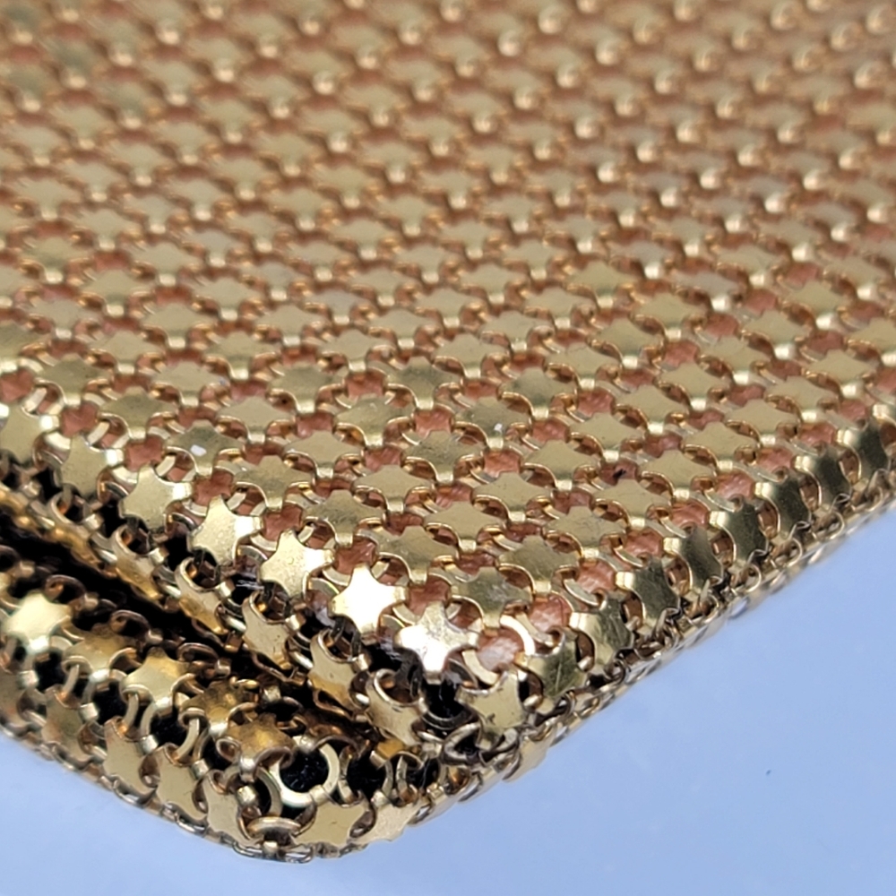 Evans Vintage 1960s Metallic Gold Mesh Bifold Wallet - Picture 17 of 17
